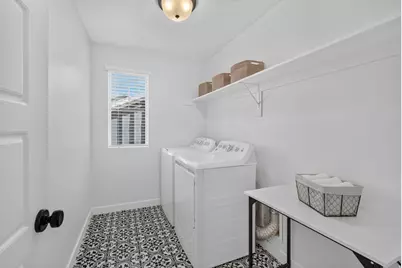 261 S Buckhorn Bath Ave, Saratoga Springs, UT 84045 - Photo 32