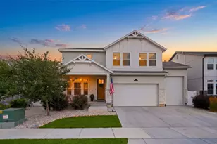 261 S Buckhorn Bath Ave, Saratoga Springs, UT 84045 - Photo 2
