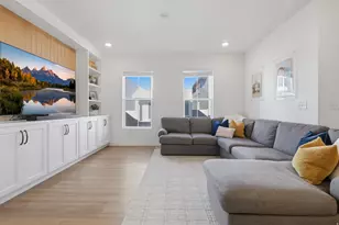 9747 N Ashgrove Ln, Highland, UT 84003 - Photo 8