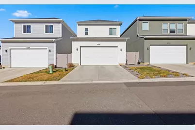 9747 N Ashgrove Ln, Highland, UT 84003 - Photo 32