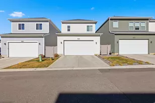 9747 N Ashgrove Ln, Highland, UT 84003 - Photo 32