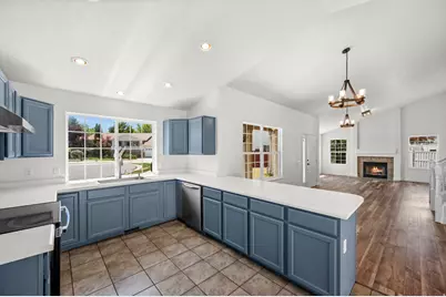 9288 S Bingham Hills Ct, West Jordan, UT 84088 - Photo 6