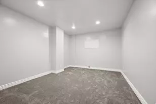 9288 S Bingham Hills Ct, West Jordan, UT 84088 - Photo 28