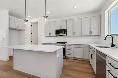 5265 N Greenfield Way #316, Eagle Mountain, UT 84005 - Photo 4