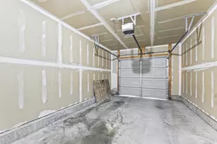 652 W 800 N, Clinton, UT 84015 - Photo 22