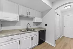652 W 800 N, Clinton, UT 84015 - Photo 10