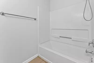 652 W 800 N #58, Clinton, UT 84015 - Photo 16