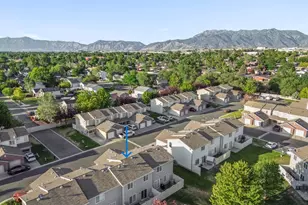 652 W 800 N, Clinton, UT 84015 - Photo 22