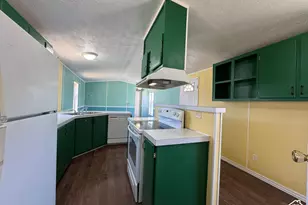 2491 N Hwy 89, Pleasant View, UT 84404 - Photo 12