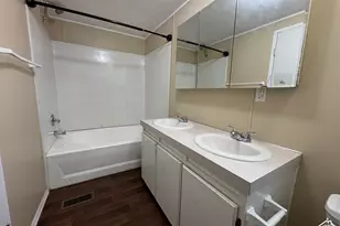 2491 N Hwy 89, Pleasant View, UT 84404 - Photo 16