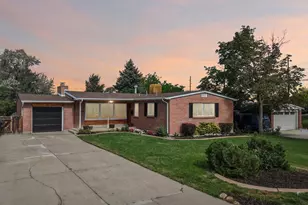 7022 S 2825 E, Cottonwood Heights, UT 84121 - Photo 1