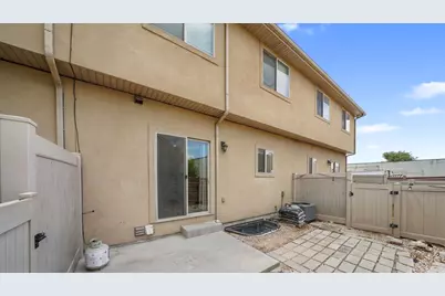 255 Ailee Ln E, Salt Lake City, UT 84107 - Photo 26