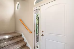 255 Ailee Ln E, Salt Lake City, UT 84107 - Photo 4