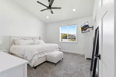 364 E 300 N, Richmond, UT 84333 - Photo 12