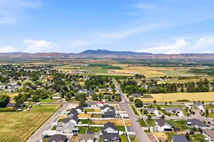 364 E 300 N, Richmond, UT 84333 - Photo 46