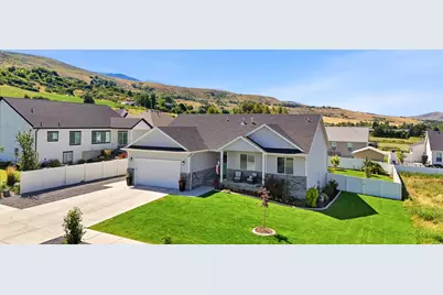 364 E 300 N, Richmond, UT 84333 - Photo 2