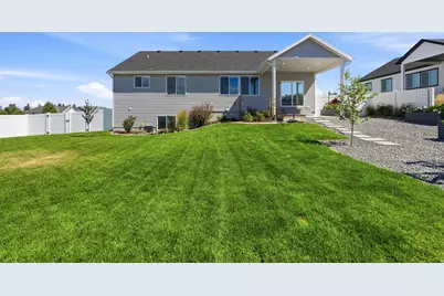 364 E 300 N, Richmond, UT 84333 - Photo 4