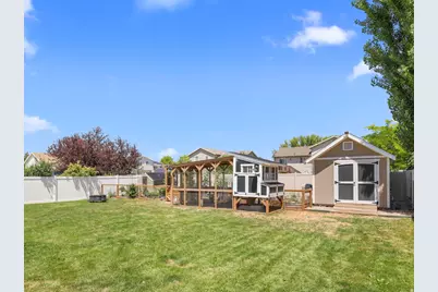 1678 W 600 N, Clinton, UT 84015 - Photo 28