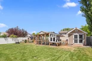 1678 W 600 N, Clinton, UT 84015 - Photo 28