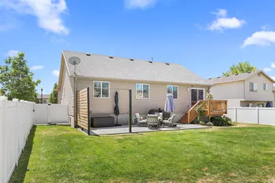 1678 W 600 N, Clinton, UT 84015 - Photo 30