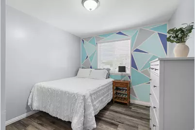 1678 W 600 N, Clinton, UT 84015 - Photo 14