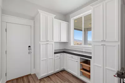 5314 W Rolling Brook Dr, Herriman, UT 84096 - Photo 18