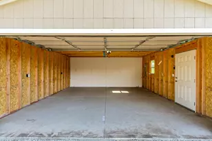 1924 S Lake St E, Salt Lake City, UT 84105 - Photo 24