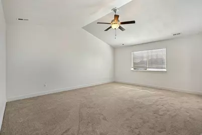 7284 N Silver Creek Way, Eagle Mountain, UT 84005 - Photo 34
