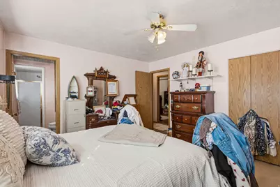4914 W 8430 S, West Jordan, UT 84081 - Photo 22