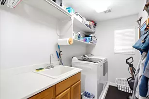 882 N 3625 W, Layton, UT 84041 - Photo 32
