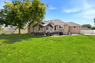 882 N 3625 W, Layton, UT 84041 - Photo 36