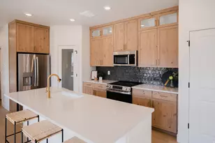 253 E Volunteer S, Spanish Fork, UT 84660 - Photo 8