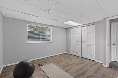 1317 E Knollwood Dr, Sandy, UT 84092 - Photo 44