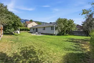 1317 E Knollwood Dr, Sandy, UT 84092 - Photo 56