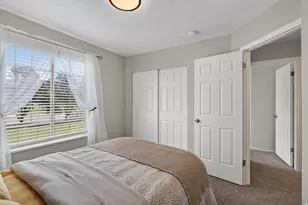 1317 E Knollwood Dr, Sandy, UT 84092 - Photo 36