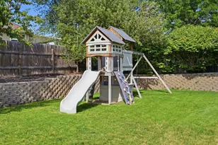 1317 E Knollwood Dr, Sandy, UT 84092 - Photo 54