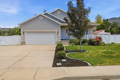 742 N 420 W, Santaquin, UT 84655 - Photo 1