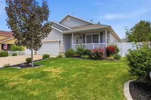 742 N 420 W, Santaquin, UT 84655 - Photo 2