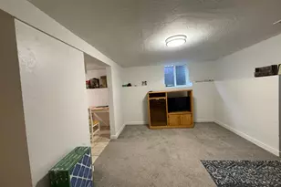 4162 S 4800 W, West Valley, UT 84120 - Photo 36