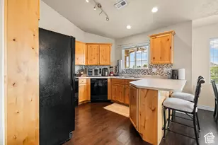 1249 W Cambria Way N, Pleasant Grove, UT 84062 - Photo 4
