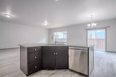 621 W Life Dr, Bluffdale, UT 84065 - Photo 12