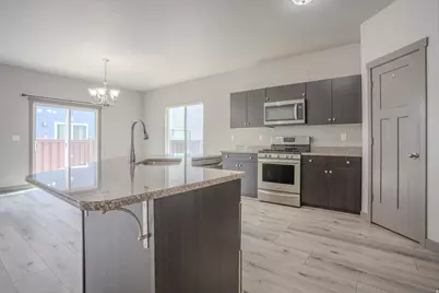 621 W Life Dr, Bluffdale, UT 84065 - Photo 14