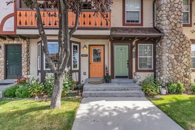 889 Zurich Ln, Midway, UT 84049 - Photo 1