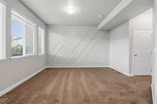 4383 W Autumn Ct, Herriman, UT 84096 - Photo 4