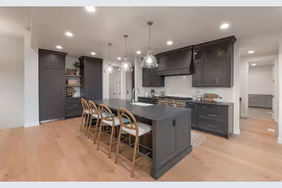 1198 E 110 S, Pleasant Grove, UT 84062 - Photo 12
