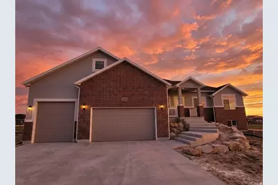 2543 W 3100 N, Farr West, UT 84404 - Photo 2