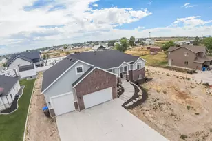 2543 W 3100 N, Farr West, UT 84404 - Photo 40
