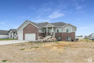 2543 W 3100 N, Farr West, UT 84404 - Photo 1
