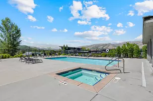 759 S 6300 E, Huntsville, UT 84317 - Photo 18