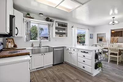 241 E 600 N, Lehi, UT 84043 - Photo 12
